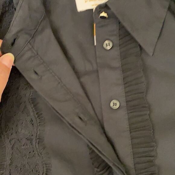 Laundry by Shelli Segal Women’s Size 4 Black Lace Long Sleeve Hidden Button Top - Picture 16 of 16